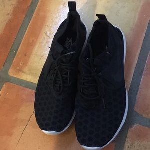 Nike Juvenate sneakers